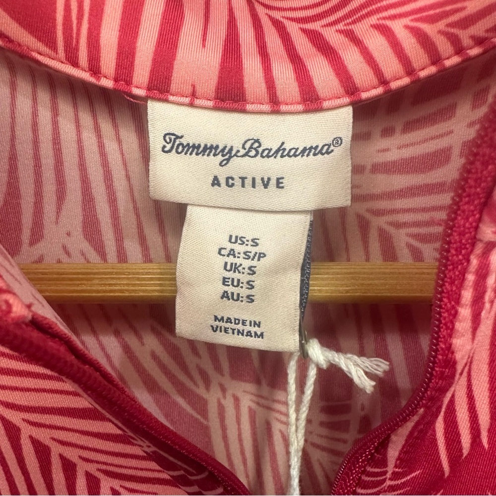 Tommy Bahama Active Pink Palm-Print Sleeveless Zip Mock Neck Tank - Picture 3 of 5